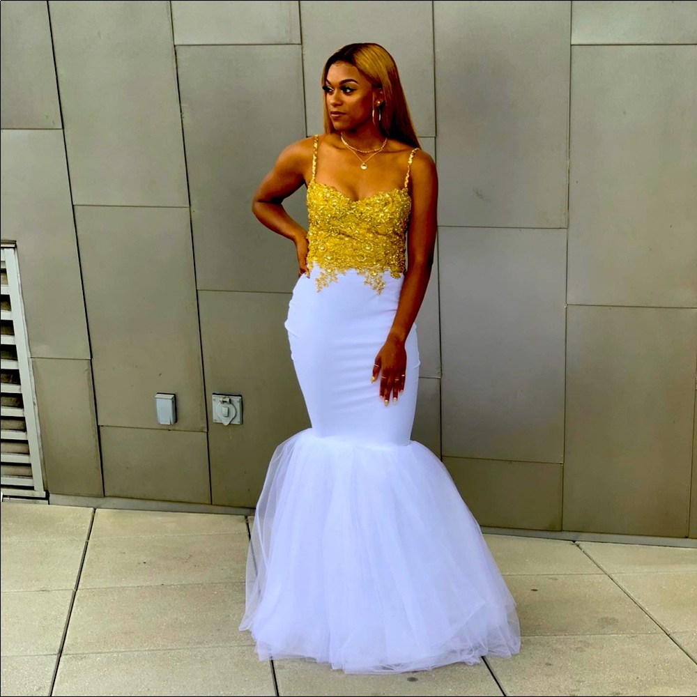 Prom dress that was handmade (negotiable)